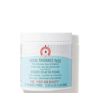 FIRST AID BEAUTY Facial Radiance Pads - 60Pads